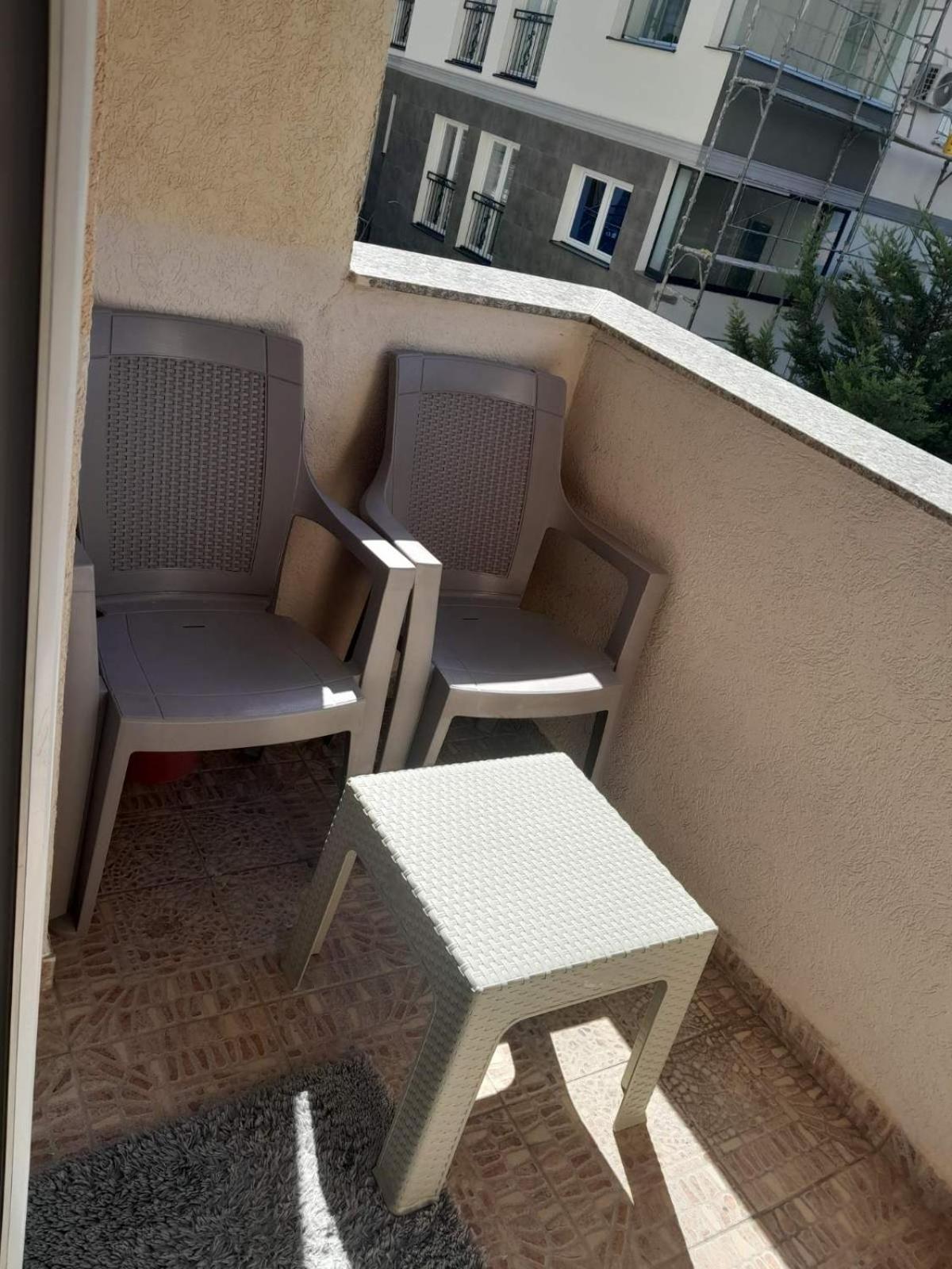 Gray Apartament 2 Priștina Exterior foto